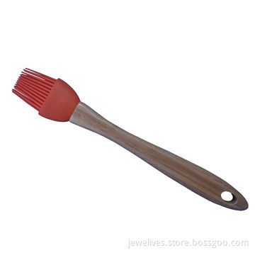 Long silicone barbecue cleaning brushes with wooden handle